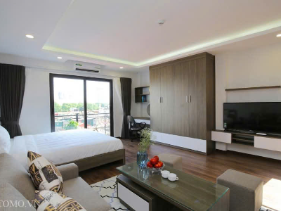 Tòa nhà cho thuê căn hộ dịch vụ 1 ngủ 60m2 tại Đào Tấn gần Lotte, có ban công thoáng, nội thất đầy đủ, tiện nghi, xung quanh nhiều tiện ích với giá thuê chỉ từ 600$