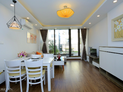  600$/THÁNG - PHỐ LINH LANG - 1 NGỦ - 100M2- MỚI - FULL NỘI THẤT- CÓ SÂN VƯỜN BỂ CÁ .