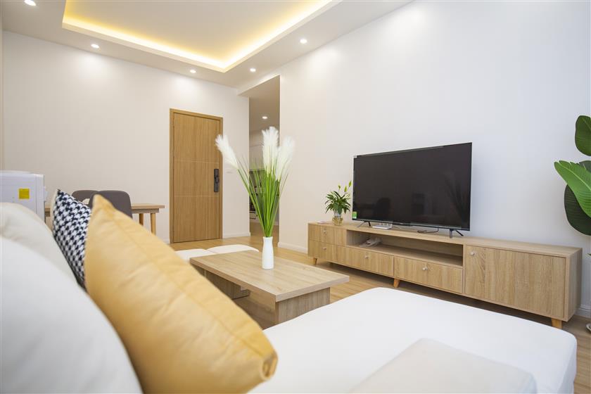 CHO THUÊ CĂN HỘ DỊCH VỤ 2 PHÒNG NGỦ MỚI – PHỐ KIM MÃ, BA ĐÌNH