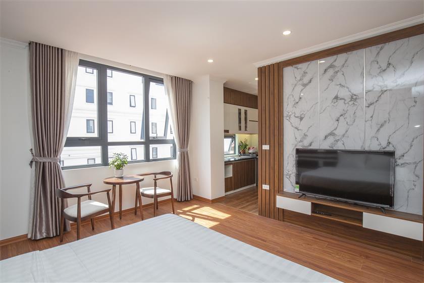 Serviced apartment for rent in Linh Lang near Lotte, Japan Embassy