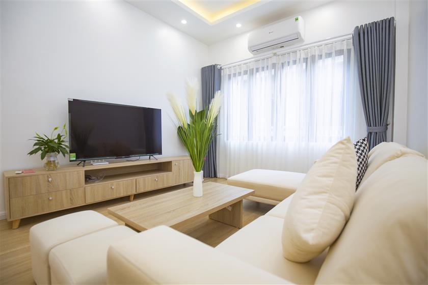 2-Bedroom Serviced Apartment for Rent, 90m2, on Kim Ma Street